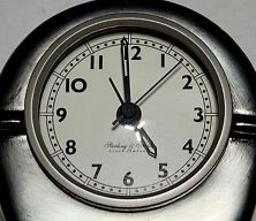 0459_clock_001.png