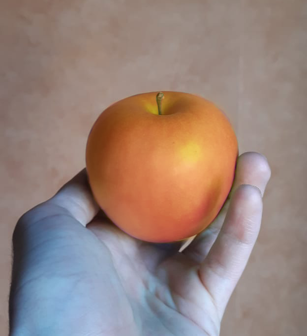 Orange Apple.png